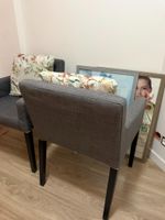 Paire de fauteuils en tissu gris sur piètement en stratifié … (photo 3)
