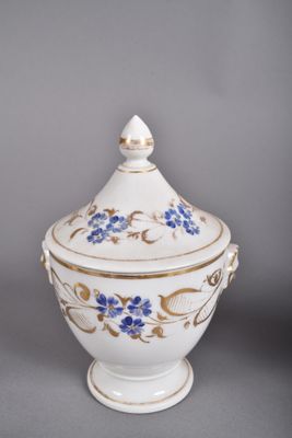 Service à café en porcelaine de Paris à décor de fleurs bleu…