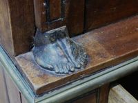 Secrétaire droit en placage d'acajou ouvrant par un abattant… (photo 6)
