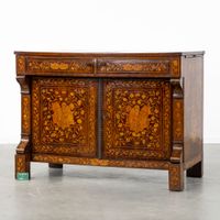 Buffet hollandais ancien, riche marqueterie florale ornée d'… (photo 4)