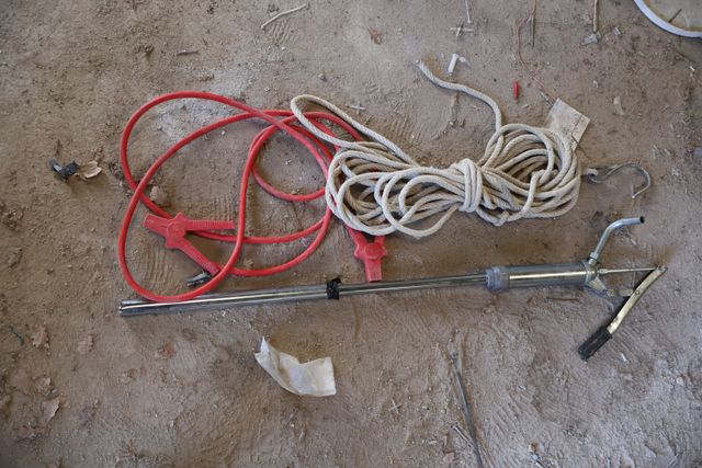 Cable de démarrage, corde, pompe à main pour huile