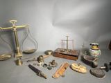 a lot of objects that are sitting on a table