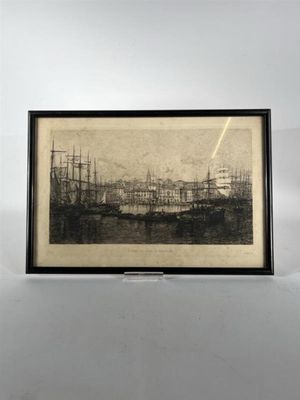 une vieille photo représentant une image d'un port avec des bateaux