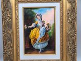 un tableau représentant une femme en robe jaune tenant des fleurs