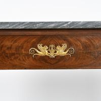 Console rectangulaire en acajou et placage d'acajou, pieds à… (photo 5)