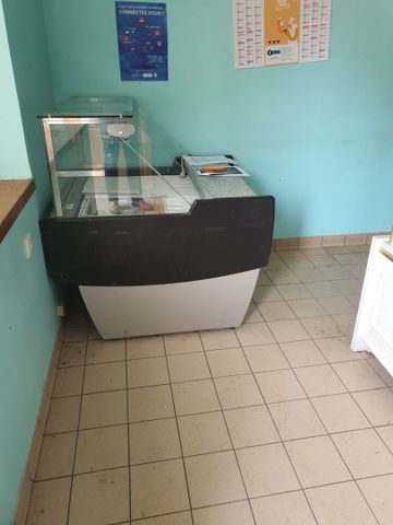 Sur désignation, à Saint Sébastien (23), suite saisie, vente en u...