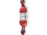 gros plan d'une montre-bracelet sur fond blanc