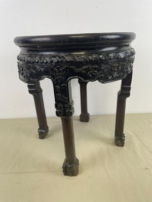 INDOCHINE : Guéridon rond en bois de fer , dessus de marbre …