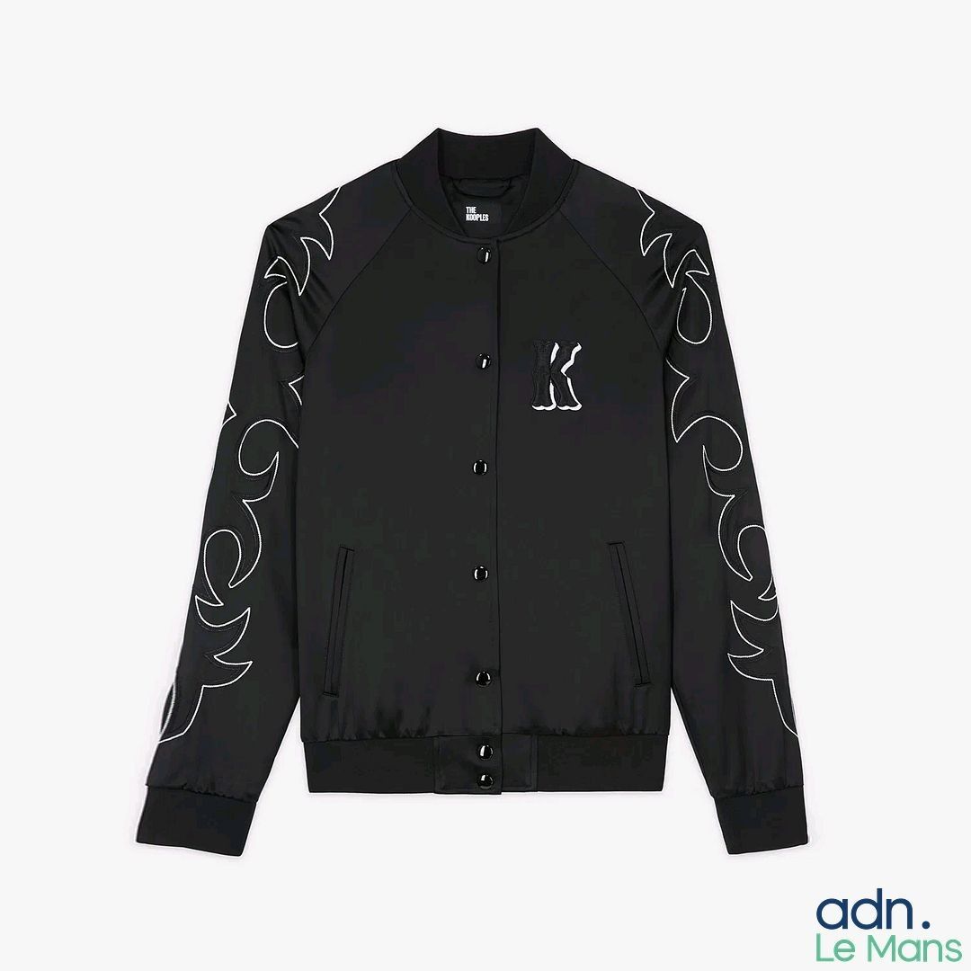 Objets d'art & Curiosités