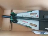 a box with a machine that is inside of it