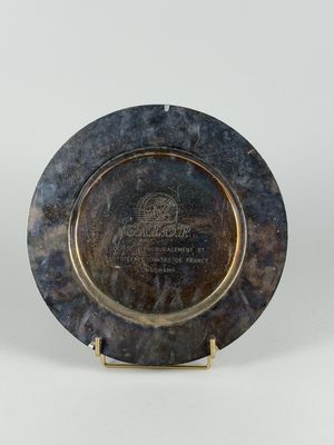 Plat en métal argenté marqué "GALOP - Société d'encouragemen…