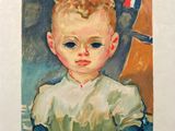 une image représentant un jeune garçon vêtu d'une chemise verte