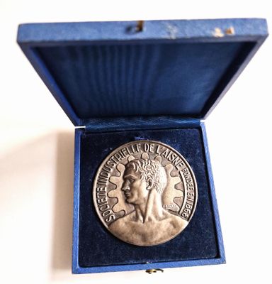 MEDAILLE / « Société Industrielle de l’Aisne », gravée par R…