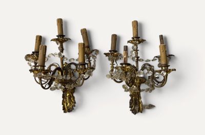 paire d'appliques murales anciennes en laiton ornées de perles de cristal
