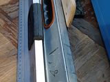 une photo d'une pièce de bois servant à la construction d'une maison
