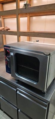 1 FOUR ELOMA MODELE ELH5-3, DIMENSION 52 x 52 x 52, EN 380V,…