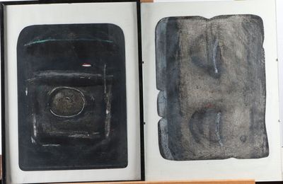 un livre dans lequel figure l'image d'un téléphone portable