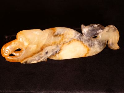 Chine. Sculpture zoomorphe en jadéite portée comme amulette.
