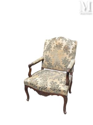 Fauteuil à dossier plat d'Époque Régence