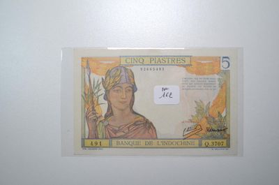 une photo d'un billet sur lequel figure l'image d'une femme