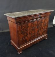 Commode en acajou ouvrant par un tiroir en ceinture et 3 tir… (photo 6)