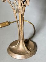 Lampe à piétement en bronze doré de style Art Nouveau, le dô… (photo 3)