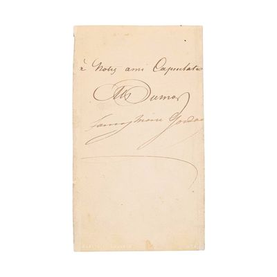 gros plan d'une feuille de papier sur laquelle on peut lire une écriture manuscrite