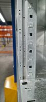 Un lot de 3 colonnes de rayonnage en acier galvanisé en très… (photo 2)