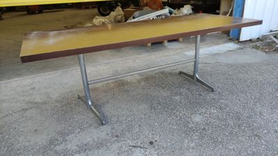 Grande table bureau dans le goût HERMAN MILLER