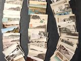 beaucoup de vieilles photos sur la table ensemble