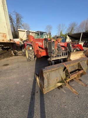 Charriot MANUSCOPIC type M1740 SL TURBO équipé fourche et godet - 2006