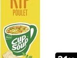 un gros plan d'un paquet de soupe sur fond blanc