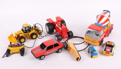 many different toy vehicles that are connected to each other