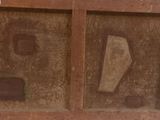 a picture of a wooden box with a picture on it