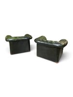 Paire de fauteuils dits "Chesterfield" garniture en cuir ver… (photo 3)