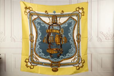 HERMES Paris - Carré en twill de soie imprimé, titré "Bride …