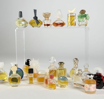 Échantillons de parfum (nombreux), sans leurs boites d'embal…