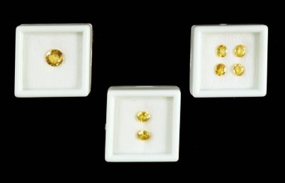 SAPHIR jaune. Lot de 7 saphirs jaunes, totalisant 4.57 carat…