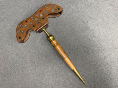 Miroir aux alouettes. H. :46 cm.