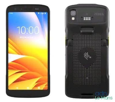 une image représentant un téléphone portable noir à côté d'un téléphone portable blanc