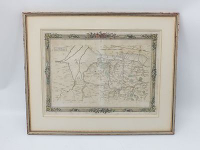 une carte encadrée de la ville de Londres dans un cadre en bois