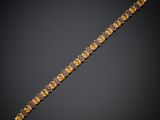 un bracelet en or serti d'améthystes et de diamants