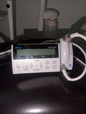 une télécommande connectée à un téléphone portable