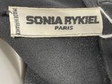 an image of a label on a black jacket that says sona ryke paris