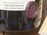 une bouteille de vin scellée à la cire