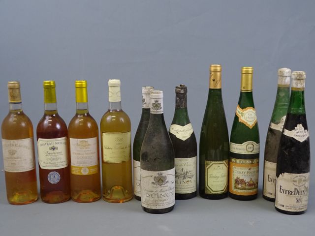 MAYNE DE CARMES, Sauternes, MEB à la propriété, une bouteille de ...