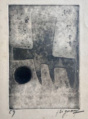 un dessin en noir et blanc représentant un chat et un chien