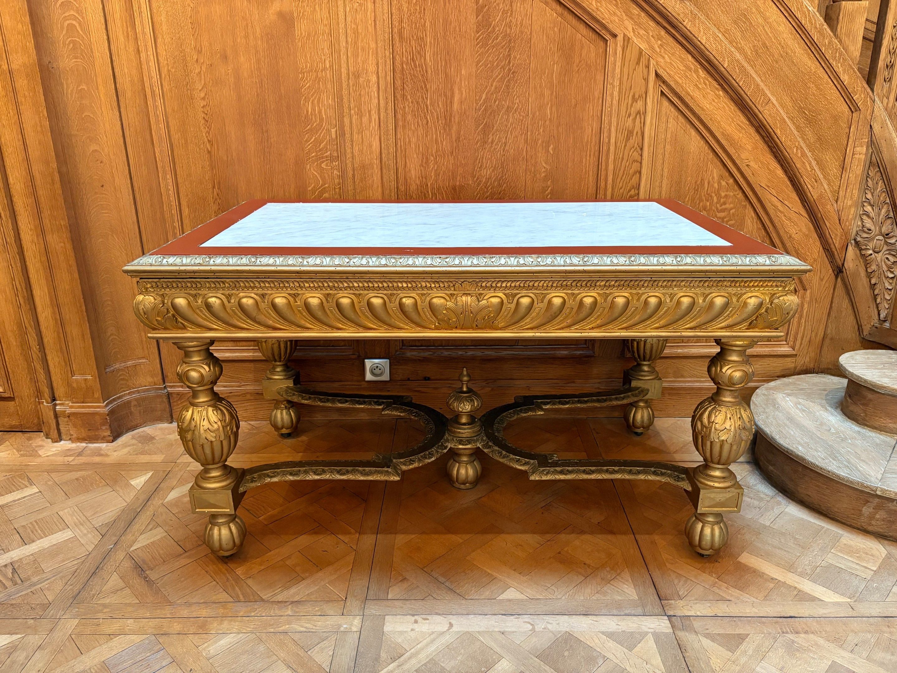 Objets d'art & Curiosités