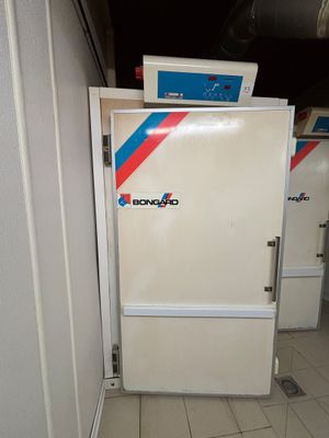 Chambre de pousse BONGARD (groupe externe) une porte