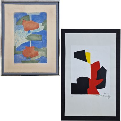 deux tableaux encadrés représentant des formes abstraites sur fond blanc